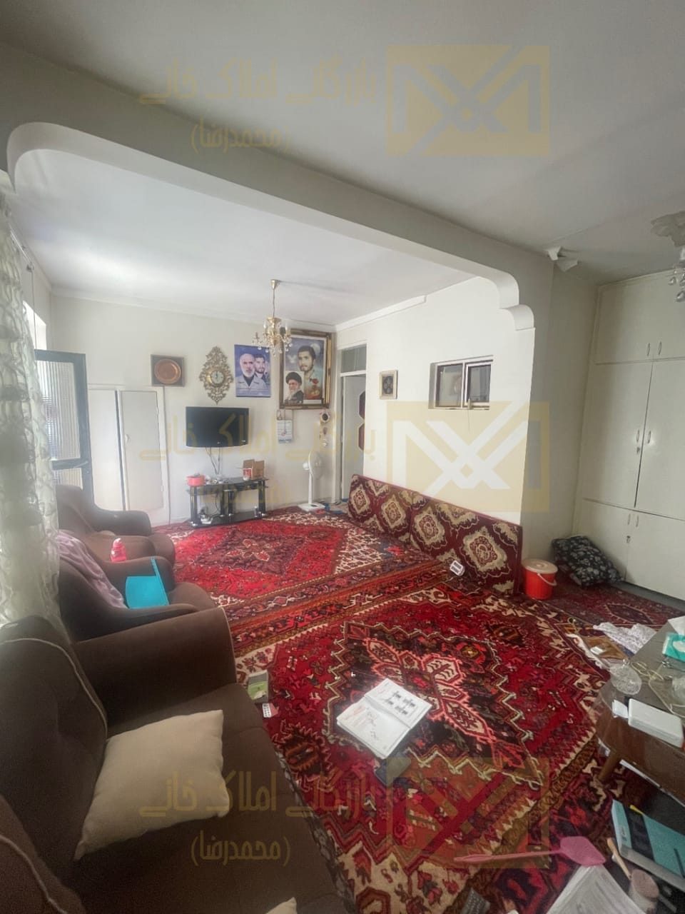 حیاط ۹۲ متری در حافظ