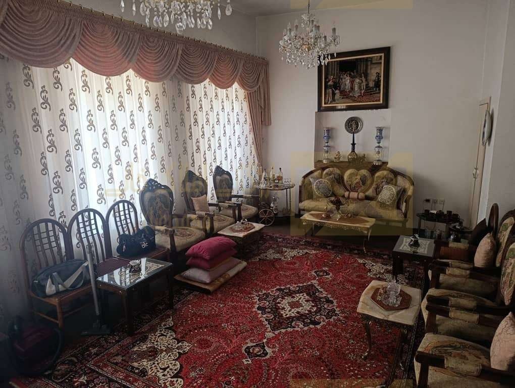 فروش حیاط۲۳۵متری ۱۷شهریورجدید پاستورجدید