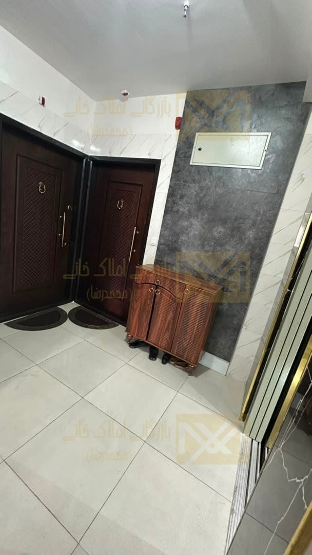 فروش آپارتمان گلید نخورده ۱۳۵متری آذربایجان