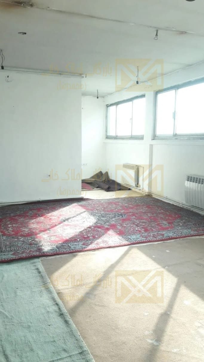 فروش ساختمان ۵۲۵ متری در مرکز شهر