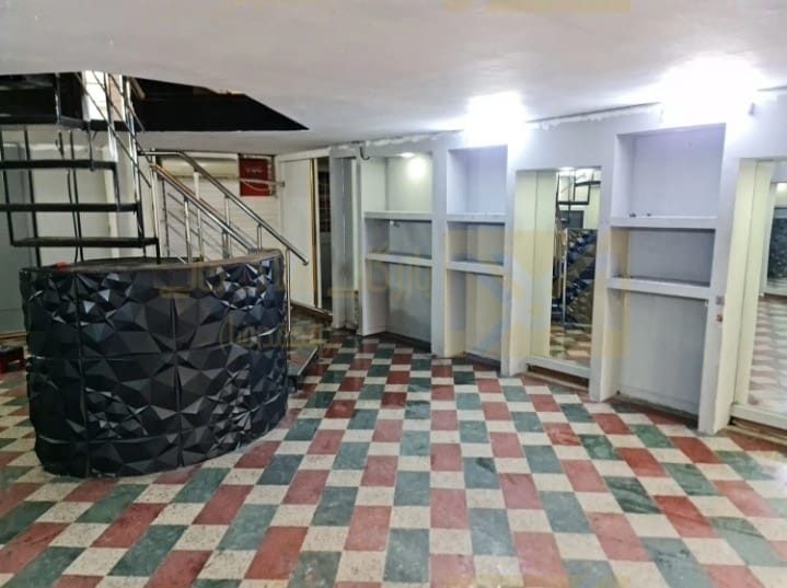 اجاره مغازه ۱۴۰ متری ۱۷ شهریور قدیم