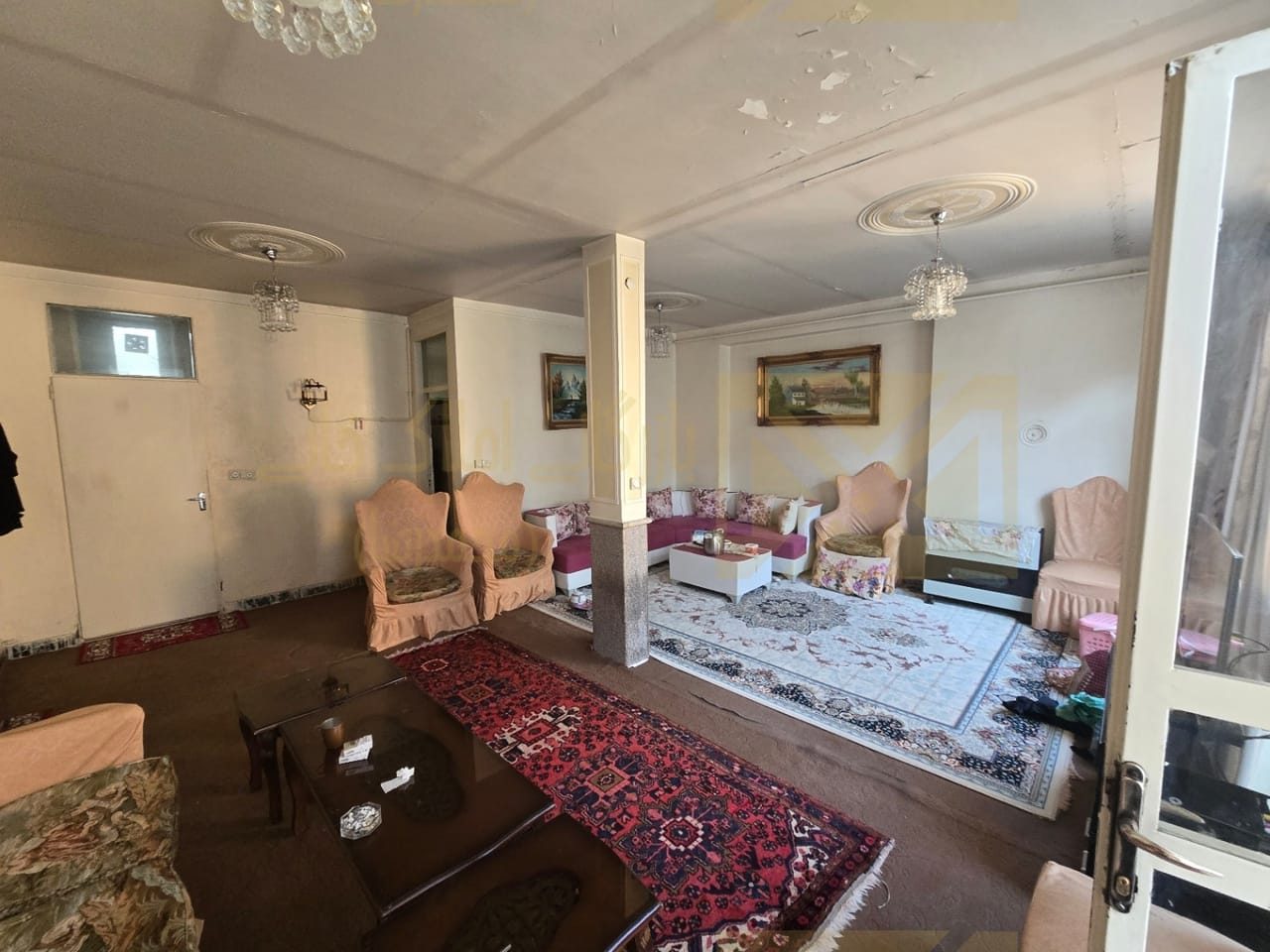 حیاط ۲۰۰متری شهرک سفیر امید